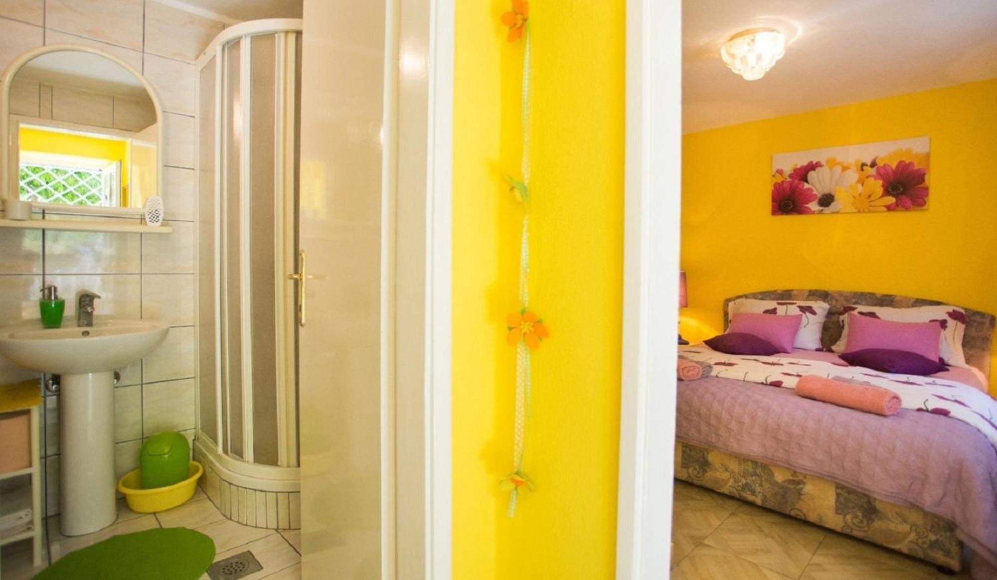 Apartment Zelja Orebić Eksteriør billede